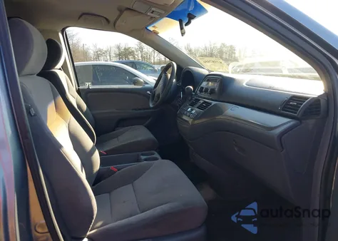 2006 Honda Odyssey Ex z USA, uszkodzony, nr VIN 5FNRL38436B001130